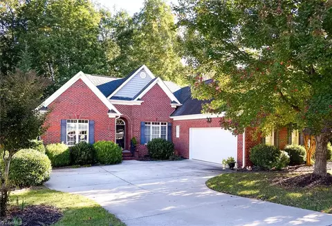 5128 White Horse Dr, Greensboro, NC 27410