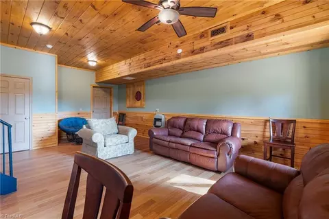 4923 Staghorn Rd, Purlear, NC 28665 photo 40