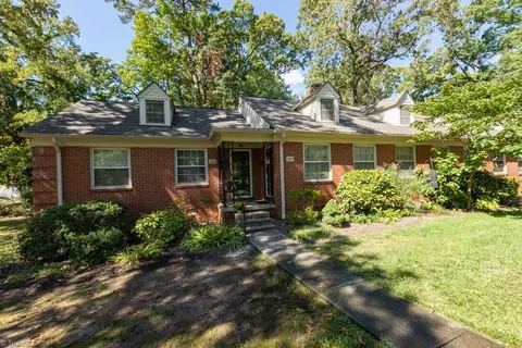 1203 Pamlico Dr, Greensboro, NC 27408