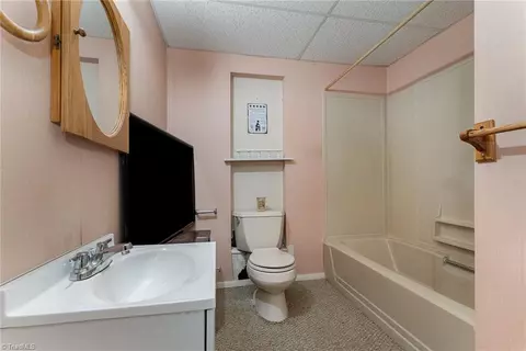 2228 W Lynn Cir, Trinity, NC 27370 photo 32