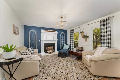 2228 W Lynn Cir, Trinity, NC 27370 photo 6