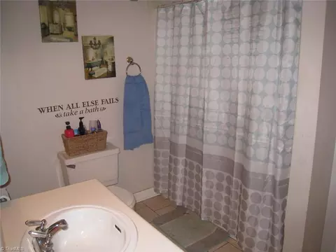 502 White Rd, King, NC 27021 photo 14