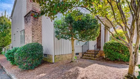 6 Ramsgate Ct, Greensboro, NC 27403