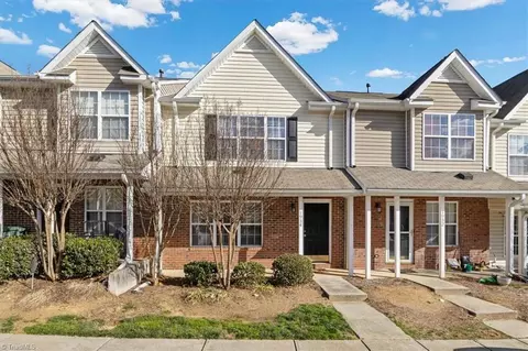 1934 Ray Alexander Dr, Greensboro, NC 27410
