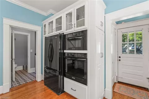 228 Edgedale Dr, High Point, NC 27262 photo 8