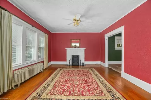 703 Lexington Ave E, High Point, NC 27262 photo 4
