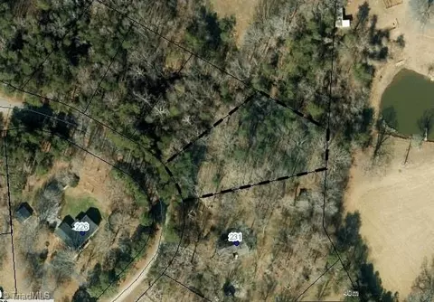 123 Victoria Circle, Madison, NC 27025