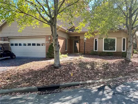 102 Mulberry Pl, Bermuda Run, NC 27006