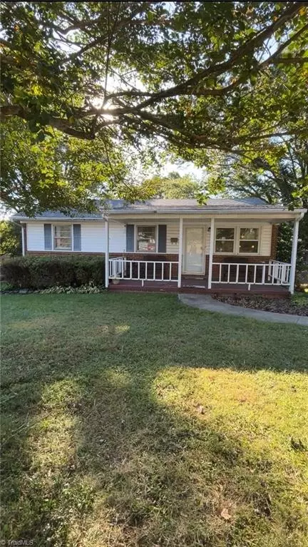 1202 Clermont St, Greensboro, NC 27407