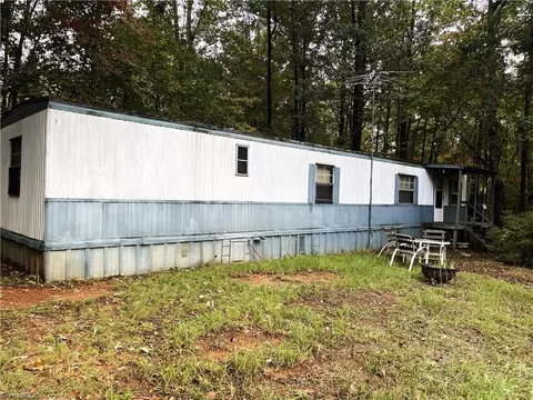 972 Stanton Rd, Trinity, NC 27370 photo 2