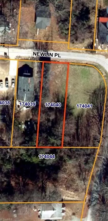 910 Newlin Pl, High Point, NC 27260