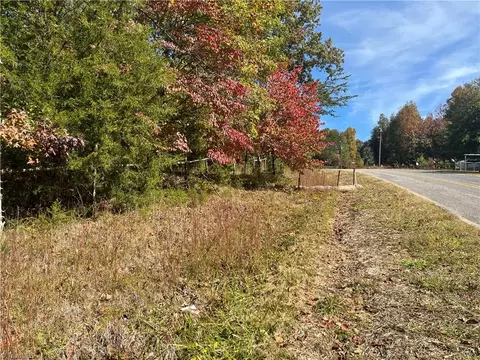2985 Tesh Rd, Germanton, NC 27019 photo 2