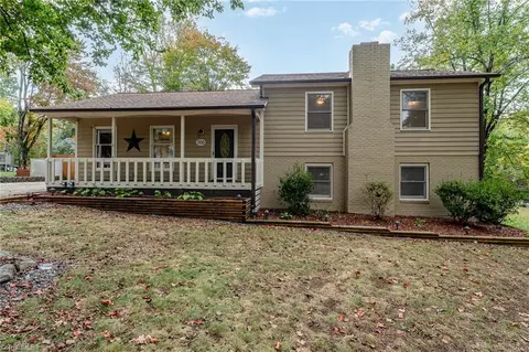 300 Lakeside Dr, Kernersville, NC 27284