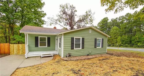 1002 Nathan Hunt Dr, High Point, NC 27260