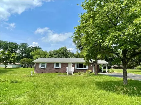 1803 Woodrow Ave, Eden, NC 27288