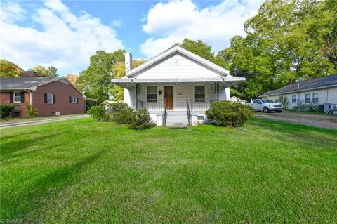 1545 Granville St, Burlington, NC 27215