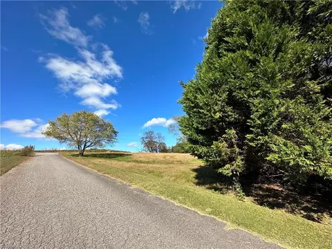 tbd Meadows Dr E, Boomer, NC 28606