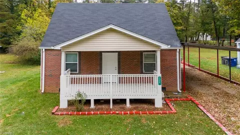 3506 Tyler St, Winston Salem, NC 27105