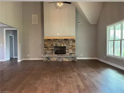 101 Flagstone Dr, King, NC 27021 photo 17