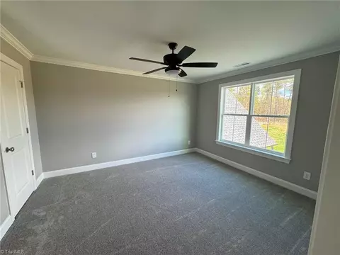 101 Flagstone Dr, King, NC 27021 photo 7