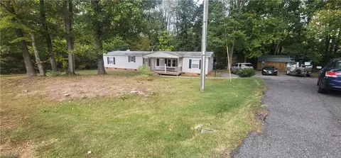 135 Snead Rd, Stoneville, NC 27048