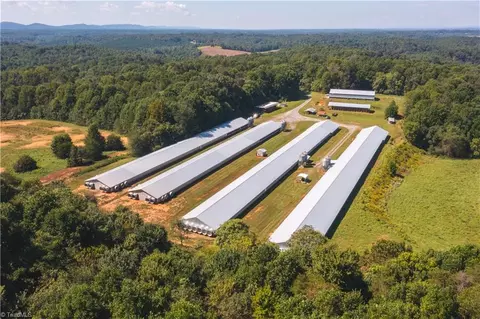 940 Buck Fork Rd, Dobson, NC 27017 photo 4