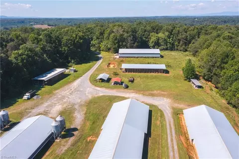 940 Buck Fork Rd, Dobson, NC 27017 photo 5