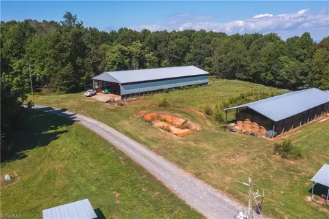 940 Buck Fork Rd, Dobson, NC 27017 photo 7