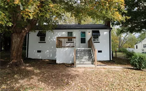 118 Holman St, Mocksville, NC 27028