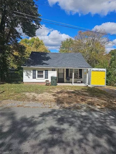 404 Gail St, Thomasville, NC 27360