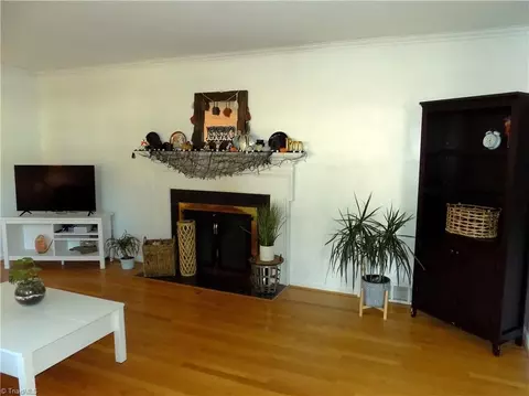1023 Cantering Rd, High Point, NC 27262 photo 4