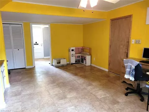 1023 Cantering Rd, High Point, NC 27262 photo 21