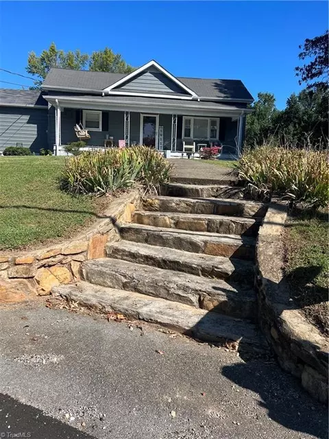 126 Main St N, Jonesville, NC 28642