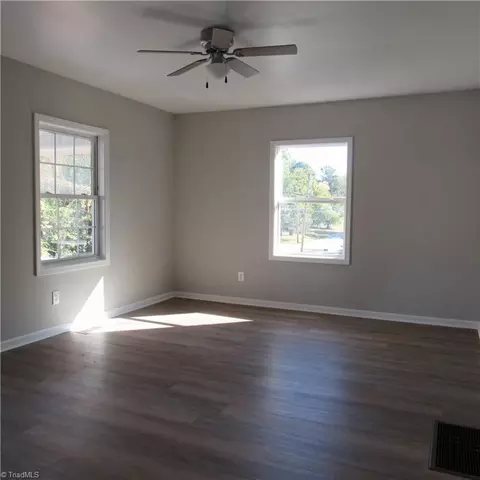 1908 Russell Ave, High Point, NC 27260 photo 2