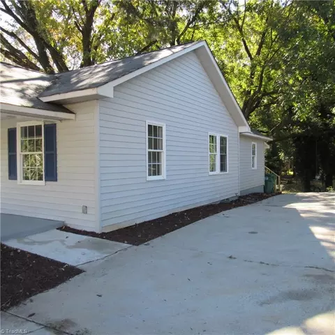 1908 Russell Ave, High Point, NC 27260 photo 16