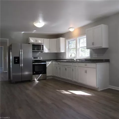 1908 Russell Ave, High Point, NC 27260 photo 7