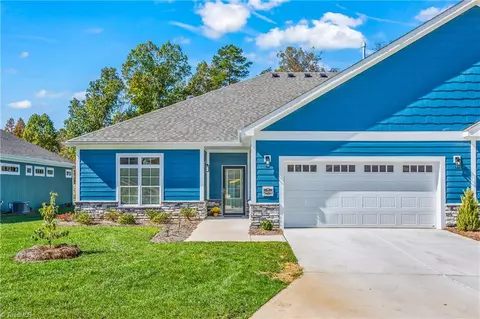 3459 Willowcrest St, High Point, NC 27265 photo 3