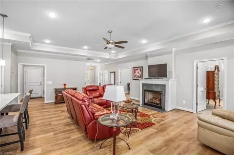 3459 Willowcrest St, High Point, NC 27265 photo 7