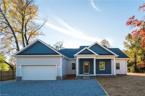 5737 Nc Highway 109 N, High Point, NC 27265