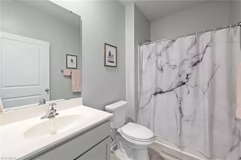 7047 Quarter Horse Dr, Trinity, NC 27370 photo 12