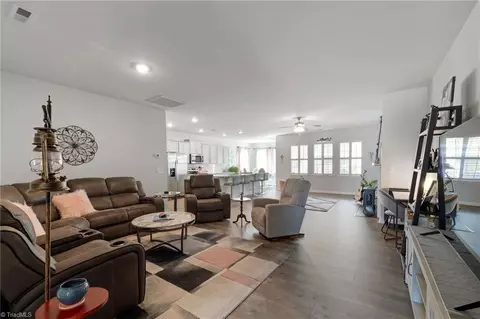 7047 Quarter Horse Dr, Trinity, NC 27370 photo 5