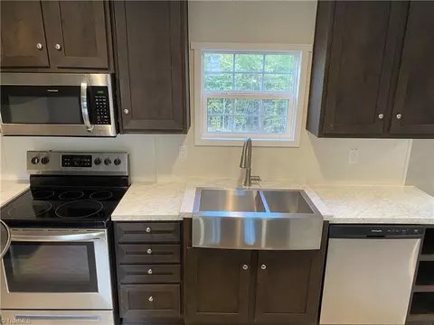 231 Lindseys Dr, Ruffin, NC 27326 photo 8