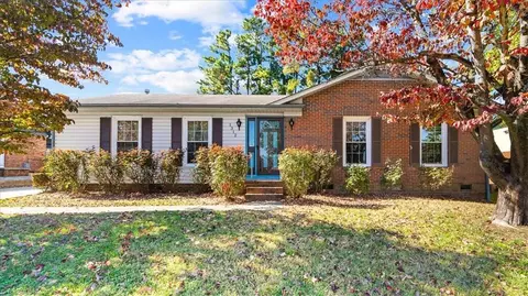 1312 Kingsport Rd, Greensboro, NC 27406