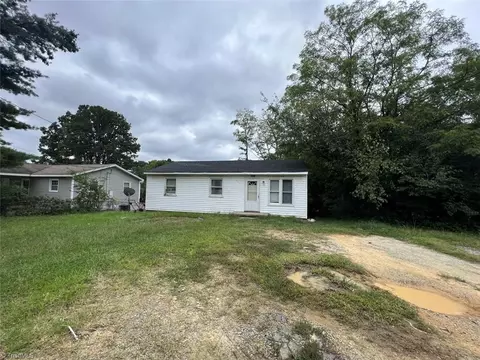 1006 Boston Rd, Greensboro, NC 27407