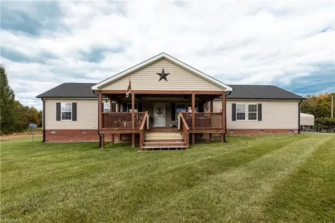 8896 Us Highway 311, Archdale, NC 27263