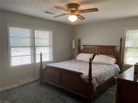 5875 Oak Knoll Dr, Trinity, NC 27370 photo 12