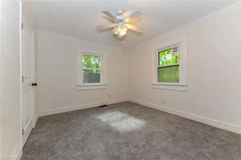 113 Pinecrest Dr, Archdale, NC 27263 photo 13