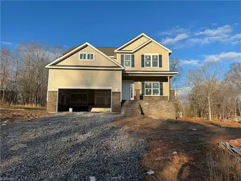 185 Wade Eaton Dr, Mocksville, NC 27028