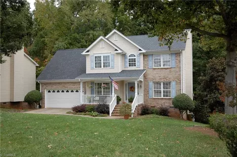 624 Creekridge Dr, Eden, NC 27288