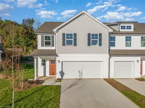 937 Cannon Crossing Cir, Greensboro, NC 27410